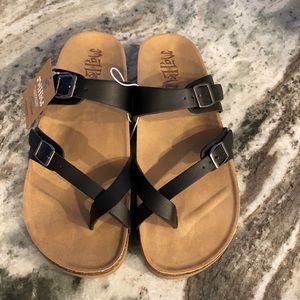 Mad Love Women’s Sandals size 11